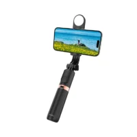 Portable WiWU SE011 foldable selfie stick with adjustable beauty light