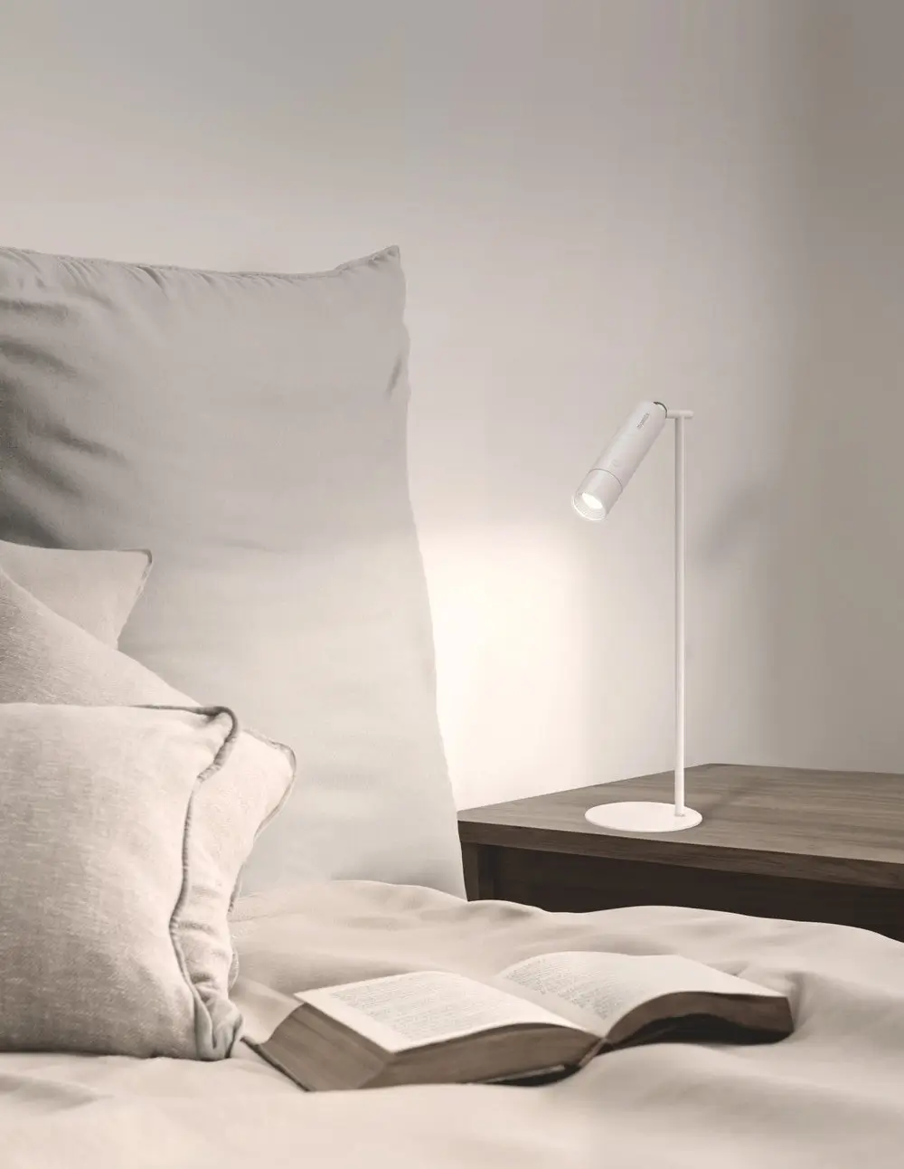 Momax SnapLux natural light night lamp